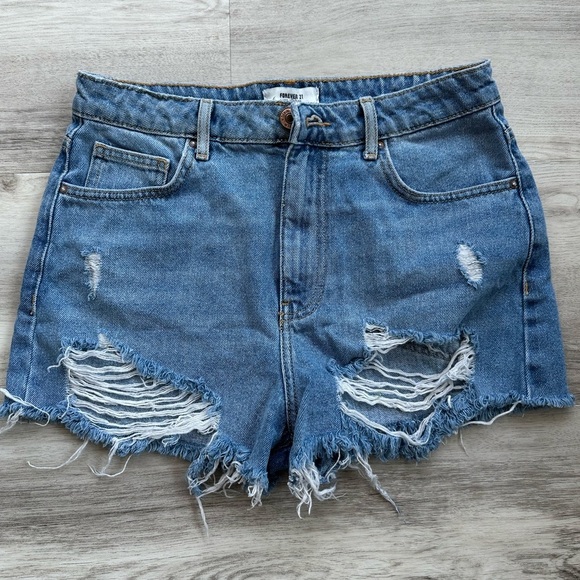Forever 21 Blue Distressed Jean Shorts size 27 - Picture 1 of 8